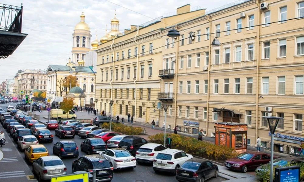 Интерьер отеля Реверанс